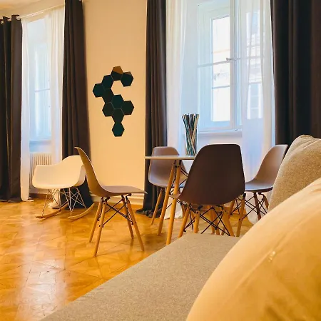 Crops トリエステ