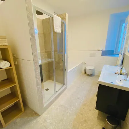 Crops ゲストハウス 4*